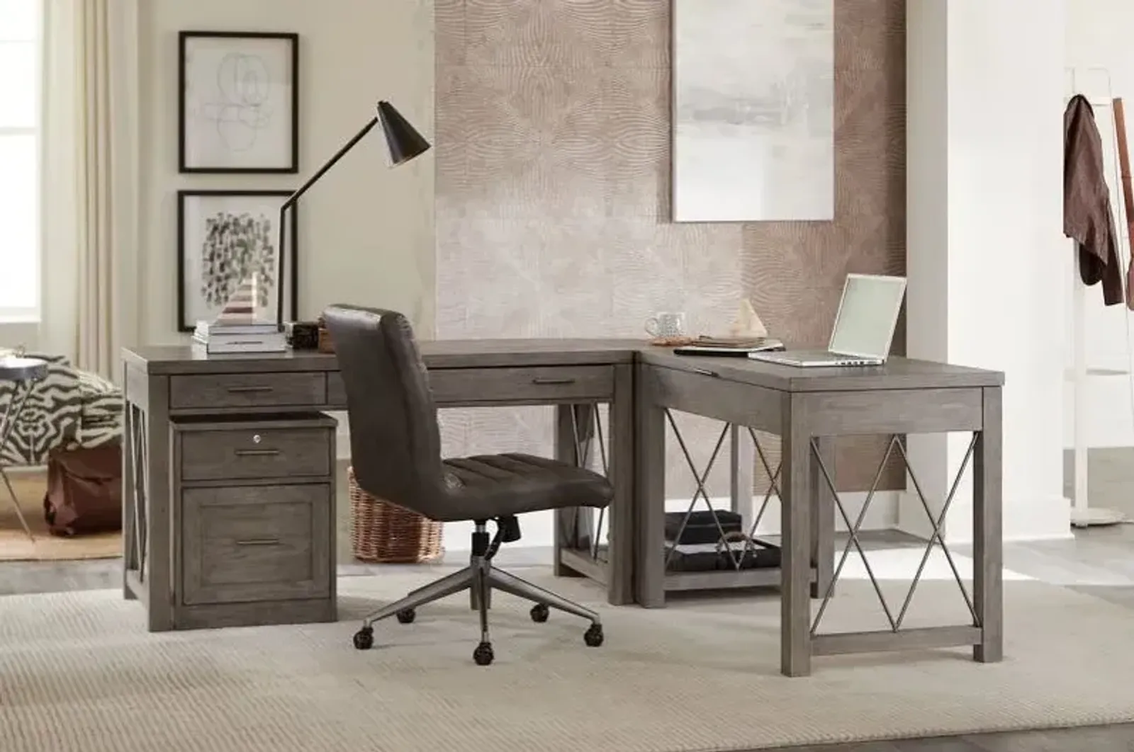 Hammary West End Lift-Top Writing Desk