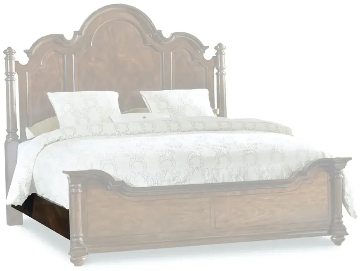 Hooker Furniture Leesburg Queen Upholstered Bed with Wood Rails