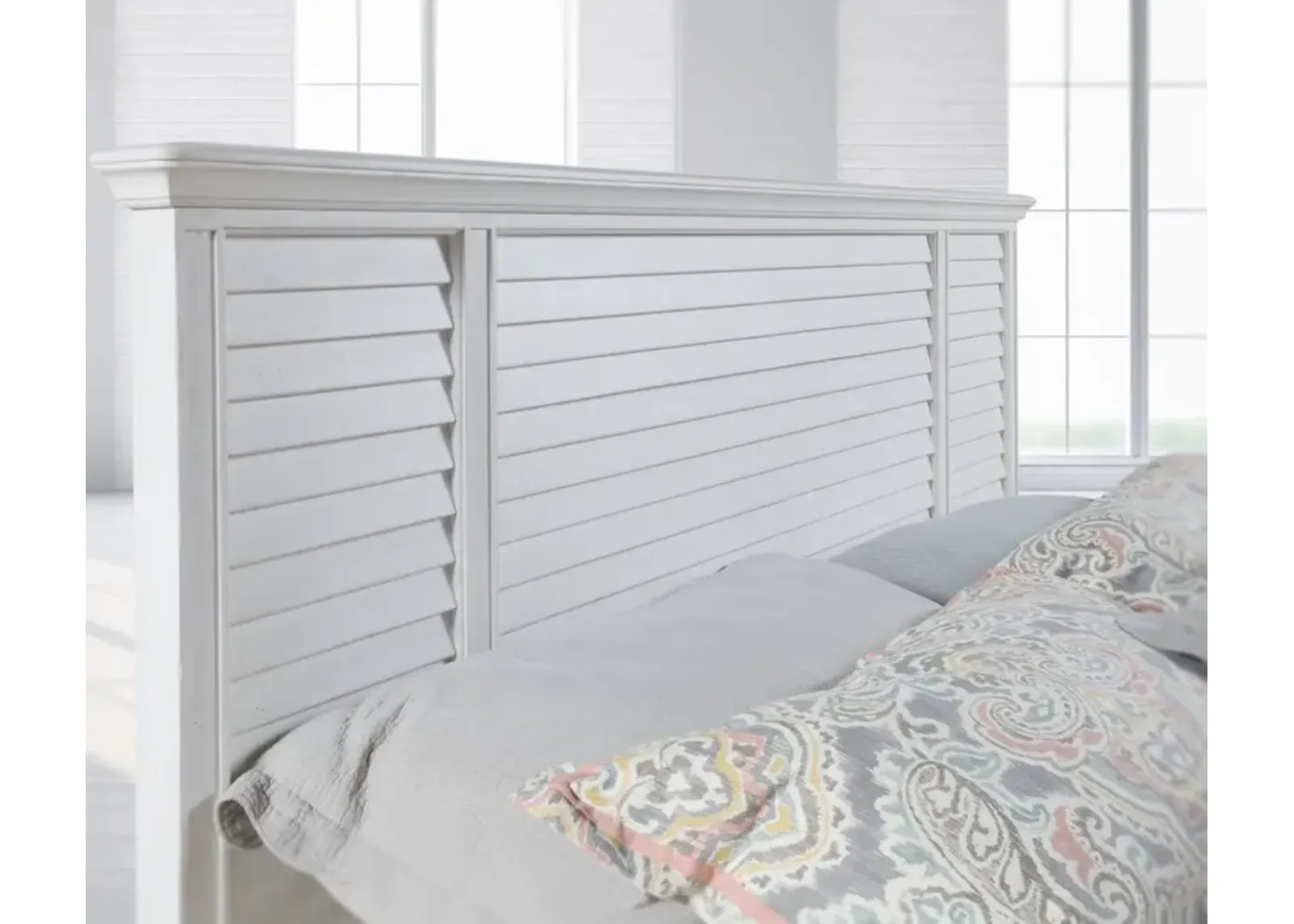 Palmetto Home Cane Bay White Queen Louvered Headboard