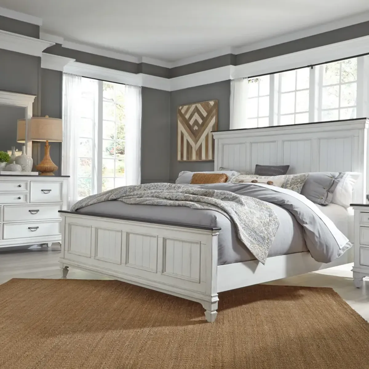 Liberty Furniture Complete King Bedroom Set Panel Bed, Dresser & Mirror Allyson Park