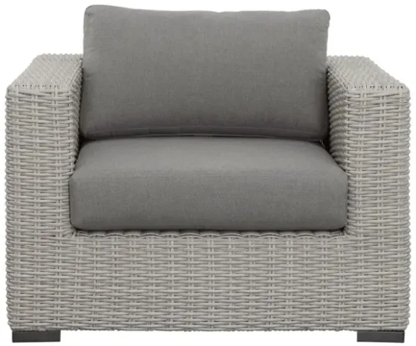 Steve Silver Blakley Lounge Chair with .5 Round Wicker