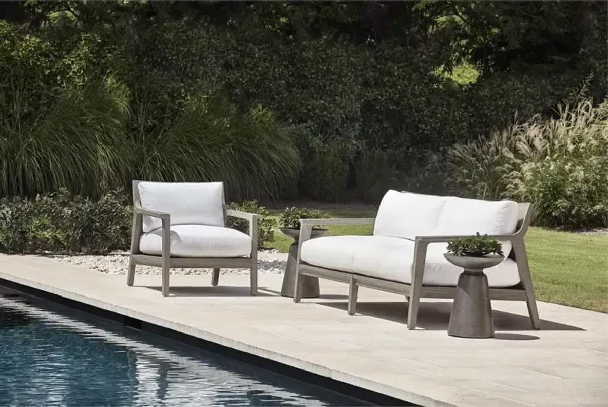 Bernhardt Catalan Outdoor Accent Table