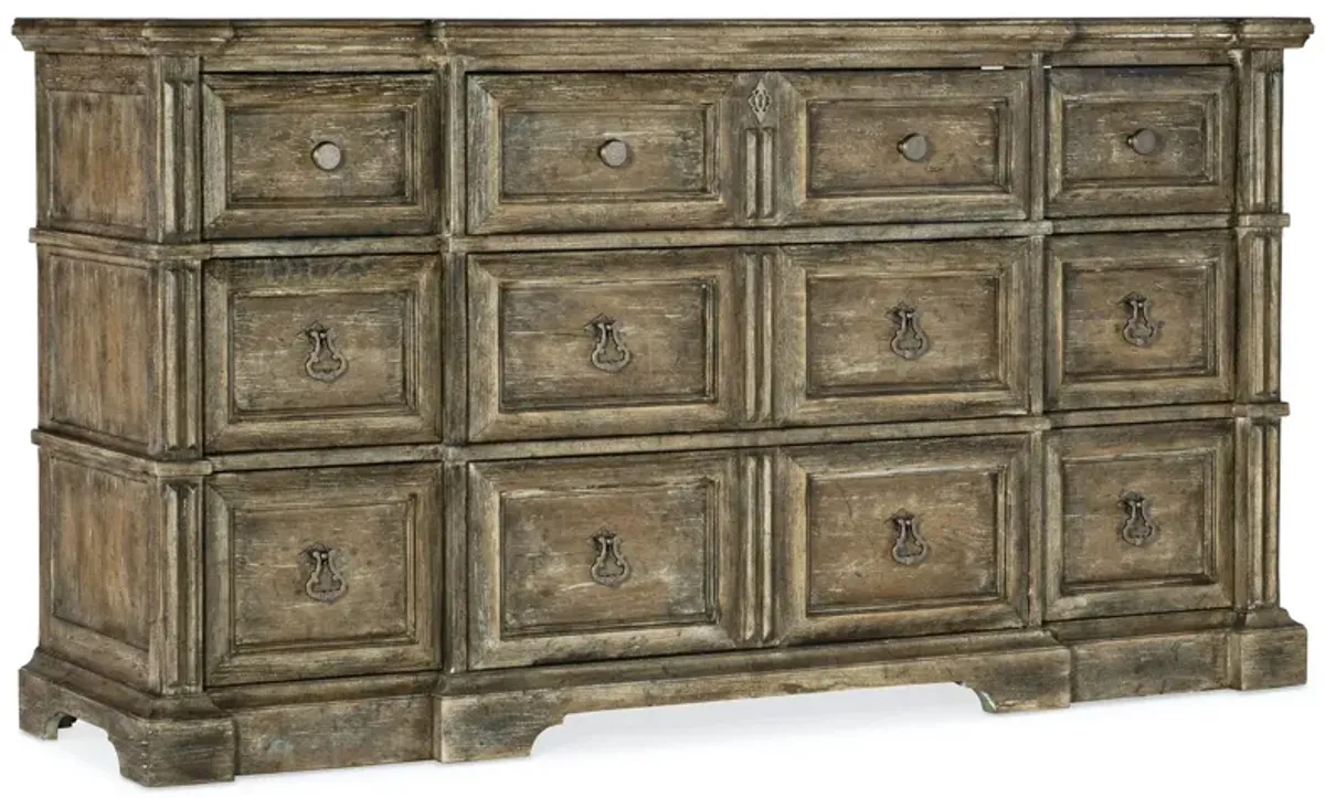 Hooker Furniture La Grange Rolling Hill Nine Drawer Dresser