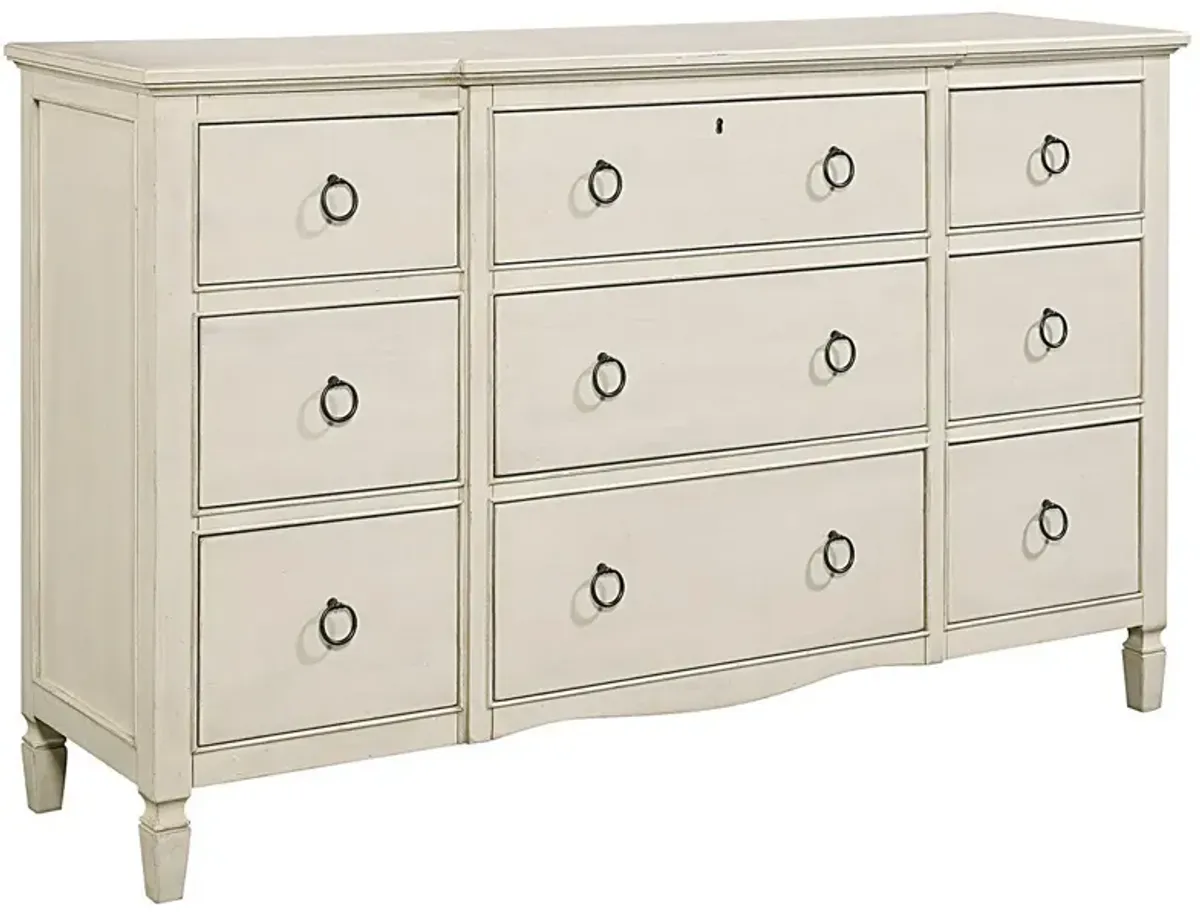 Universal Summer Hill Cotton Nine Drawer Dresser