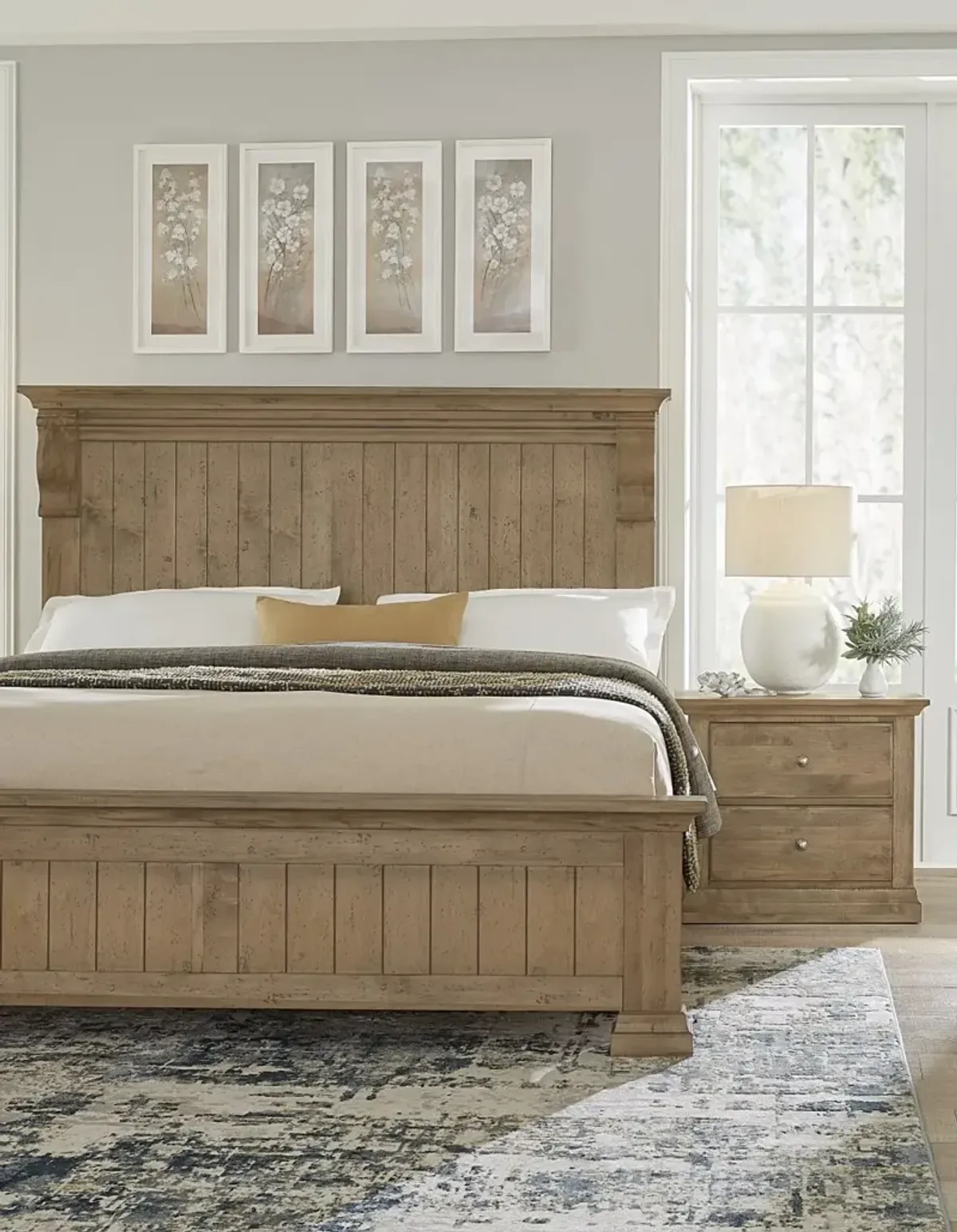 Vaughan-Bassett Carlisle Warm Natural Corbel Queen Headboard