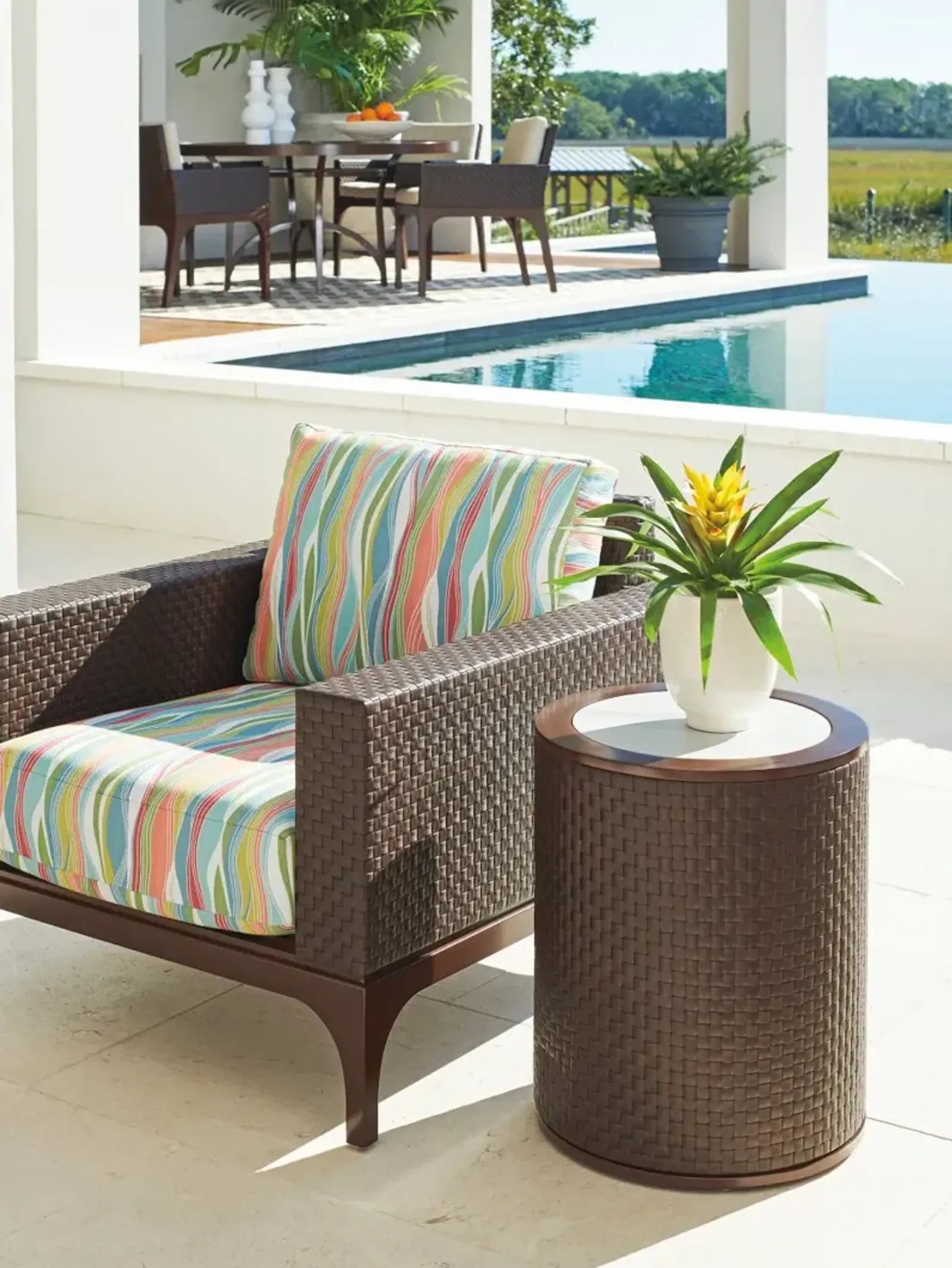 Tommy Bahama Outdoor by Lexington Abaco Round Accent Table