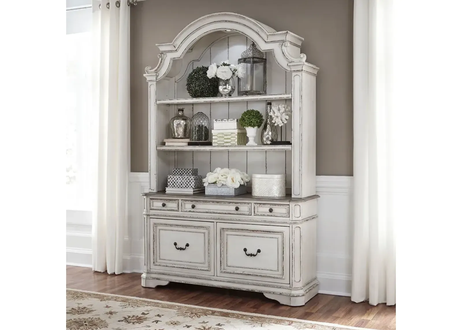 Liberty Furniture Magnolia Manor Home Office Credenza & Hutch