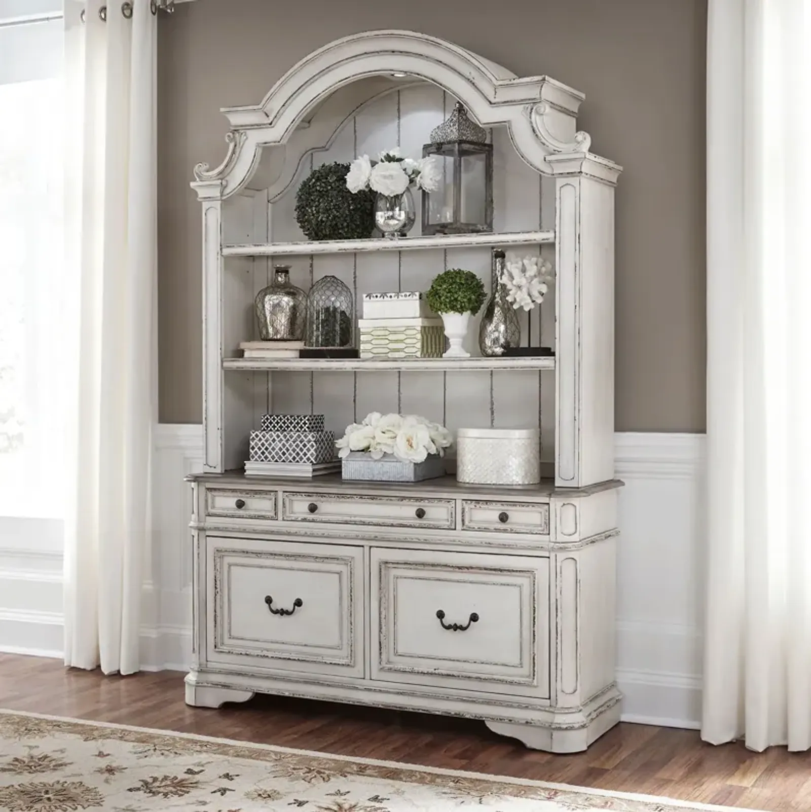 Liberty Furniture Magnolia Manor Home Office Credenza & Hutch