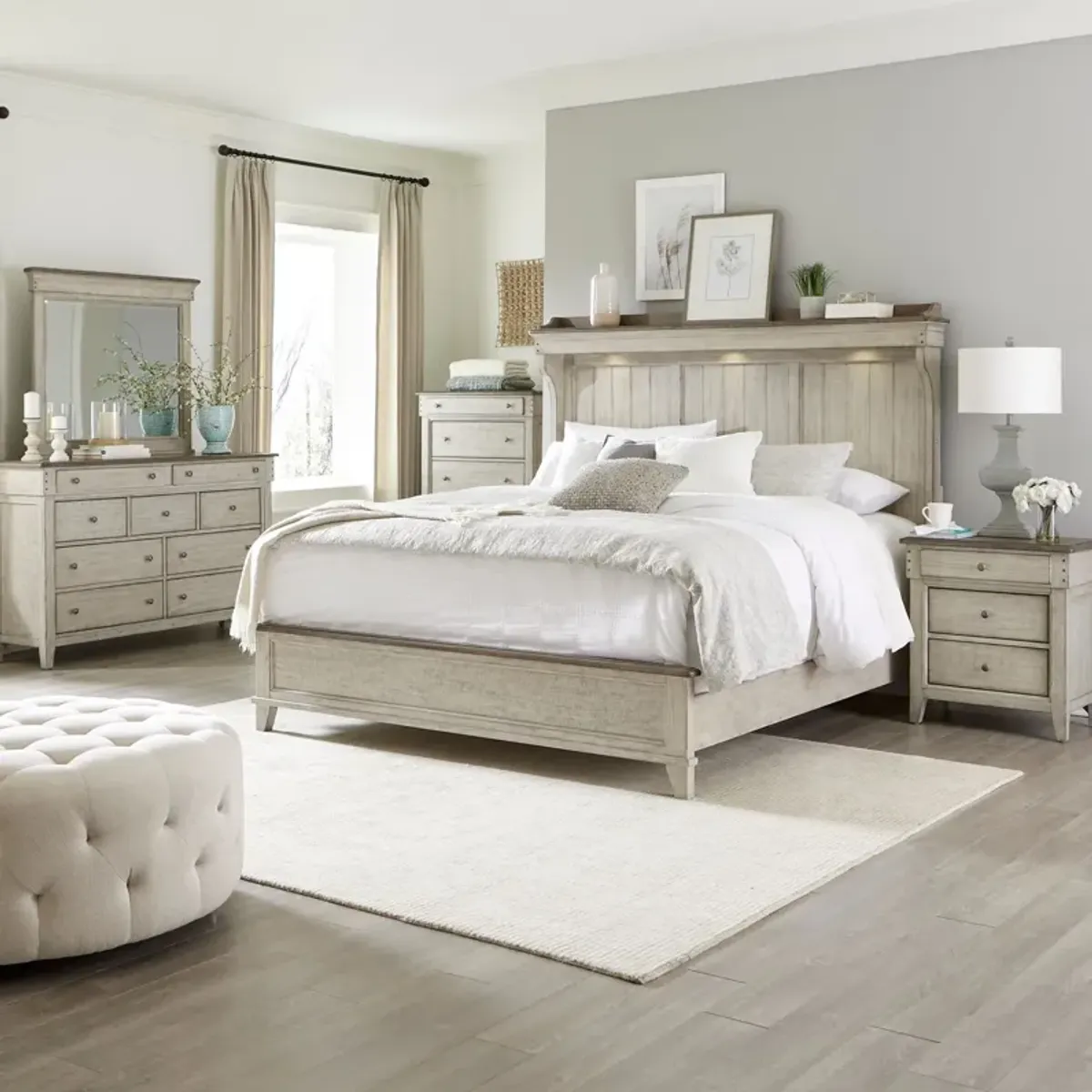 Liberty Furniture Complete Queen Bedroom Set Mantel Bed, Dresser, Mirror, Chest & Nightstand Ivy Hollow