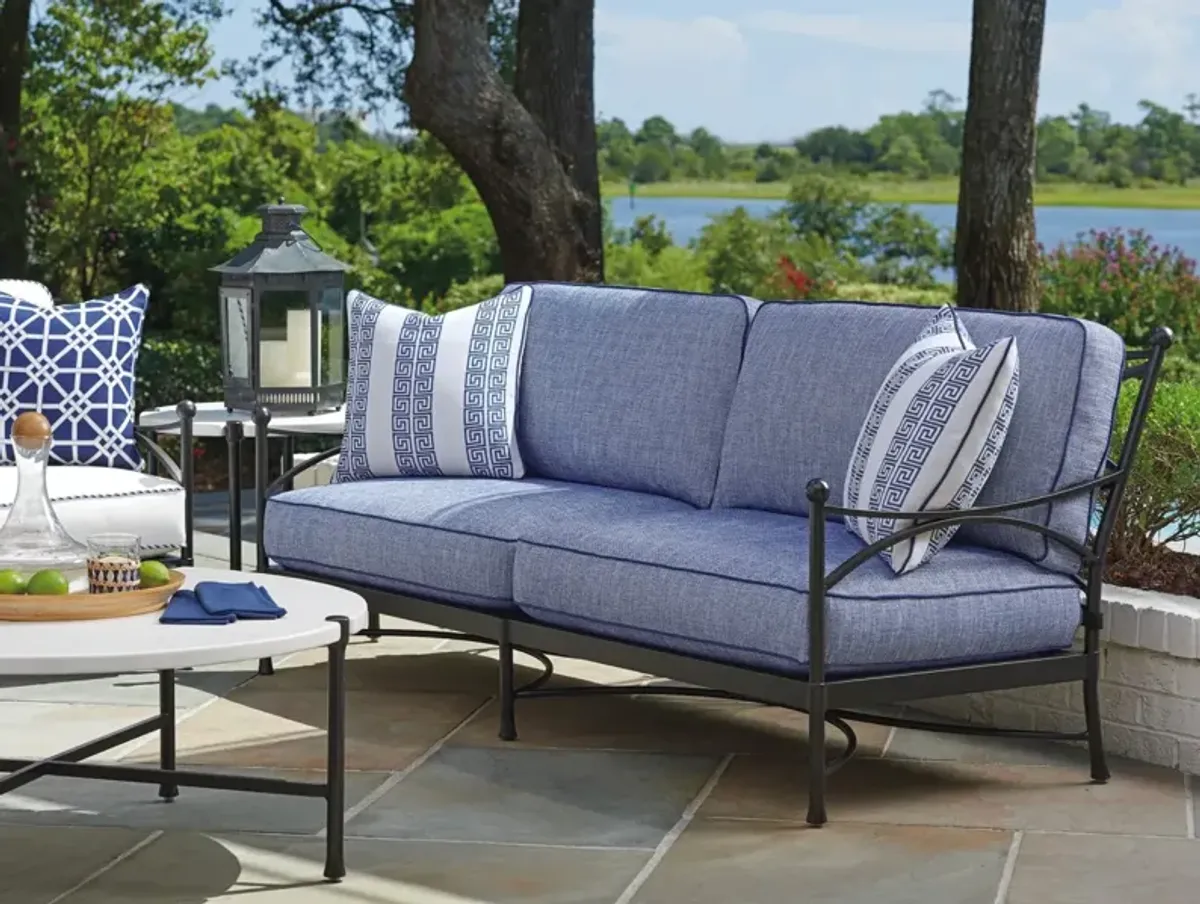 Tommy Bahama Outdoor by Lexington Pavlova Sofa in Textured Graphite/Printed Cushion