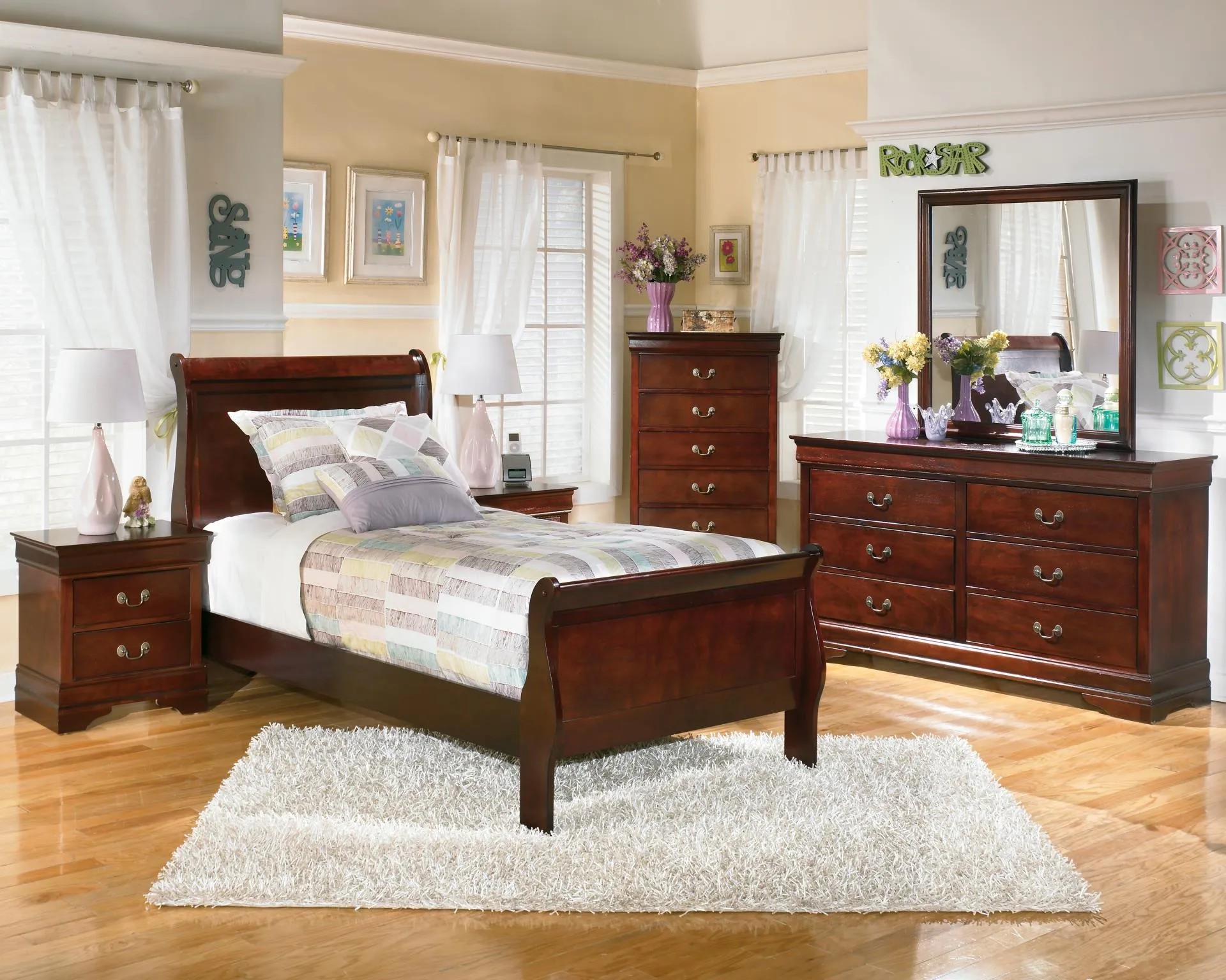 ALISDAIR TWIN SLEIGH BED DARK BROWN SIGNATURE DESIGN