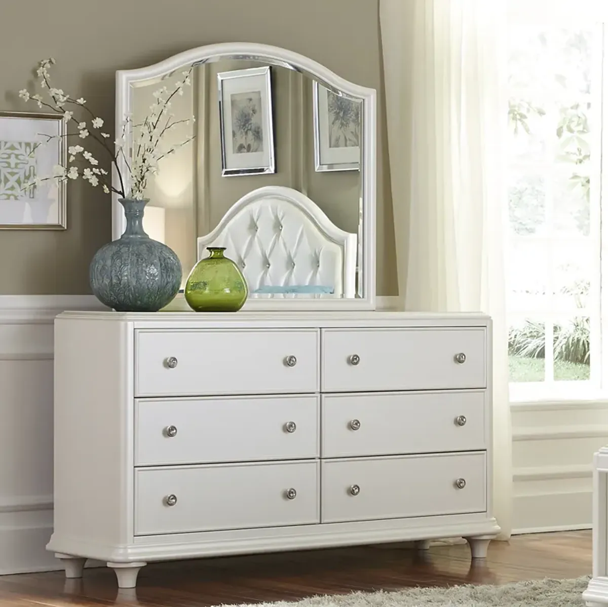 Kids/Teens Stardust Iridescent White Dresser & Mirror