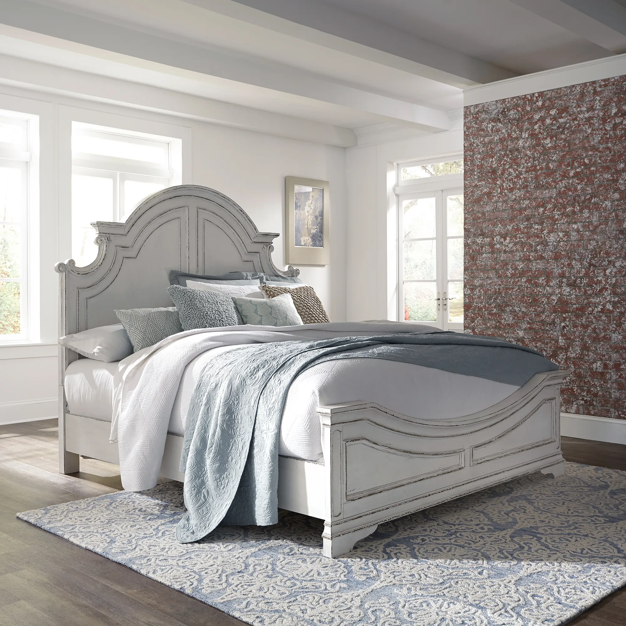 CALIFORNIA KING PANEL BED - MAGNOLIA MANOR