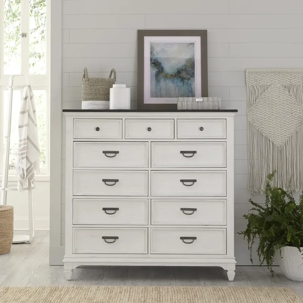 Liberty Furniture 11-Drawer Dresser Allyson Park