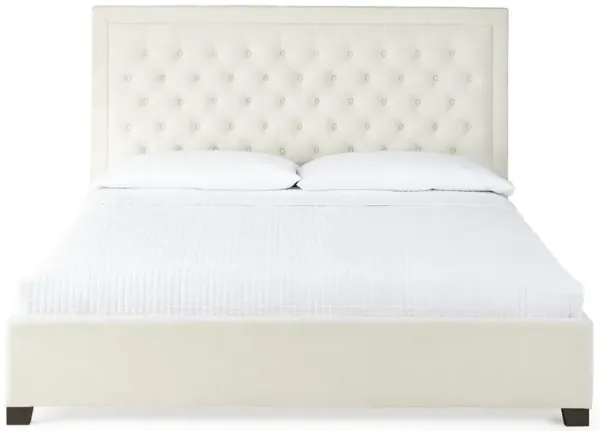 Steve Silver Isadora King Bed In White