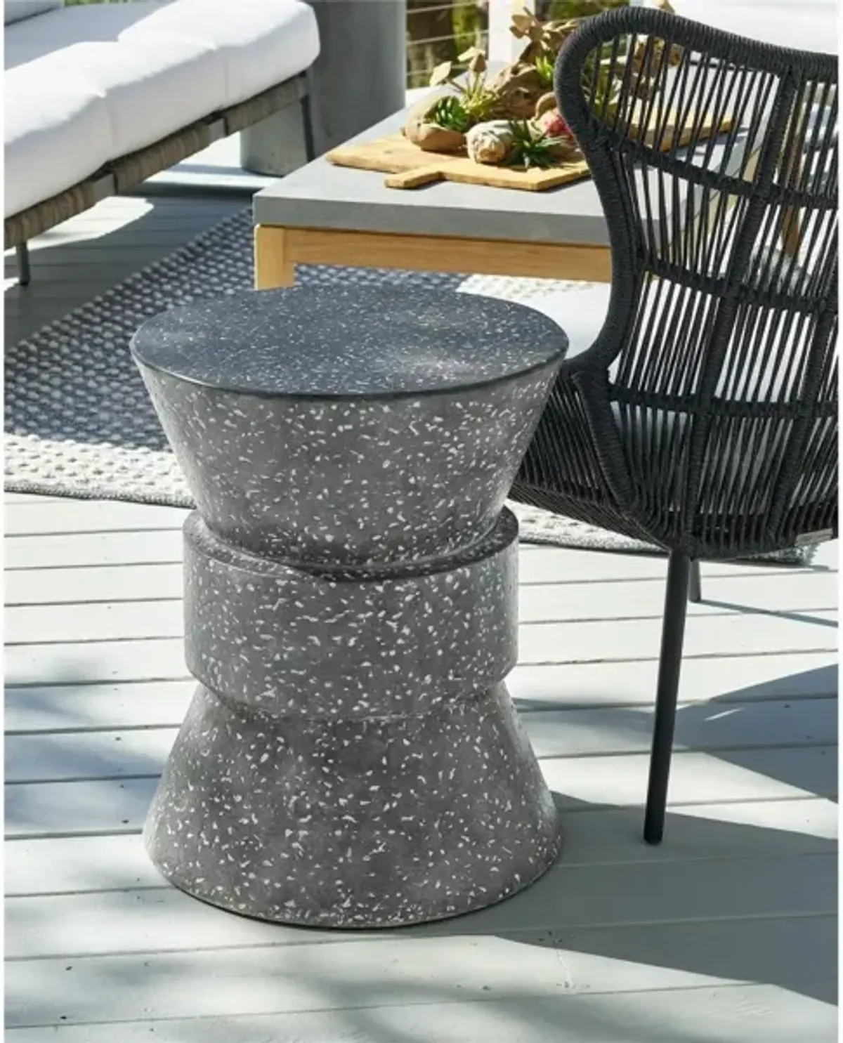 Universal Coastal Living Outdoor Stinson Black/Speckled Gray Accent Table