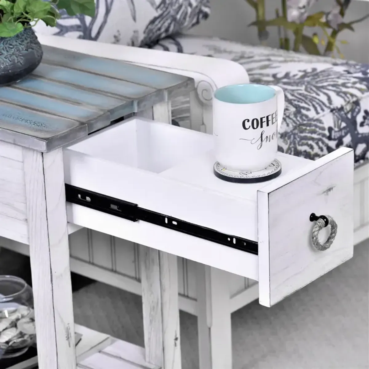 Seawinds Picket Fence Chairside Table Distressed Bleu/White Finish