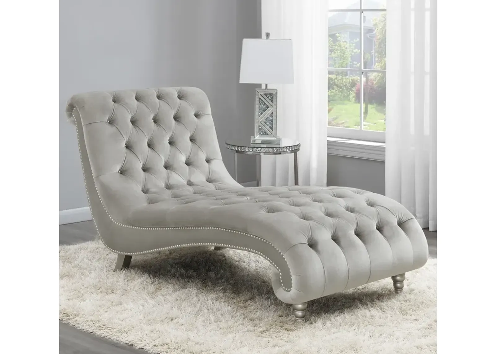 Coaster Lydia Velvet Upholstered Tufted Chaise Grey