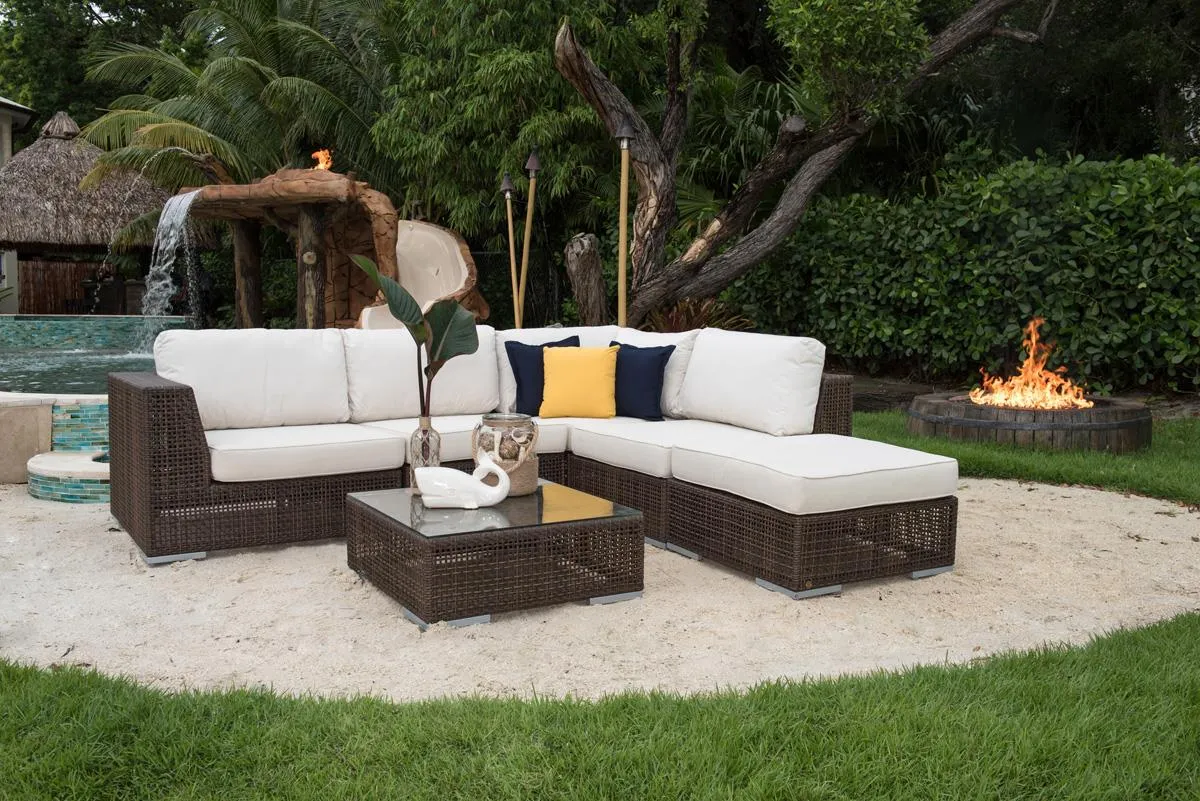 ATLANTIS 6 PC SECTIONAL (A A C C CT O) W OUTDOOR OFF-WHITE FABRIC
