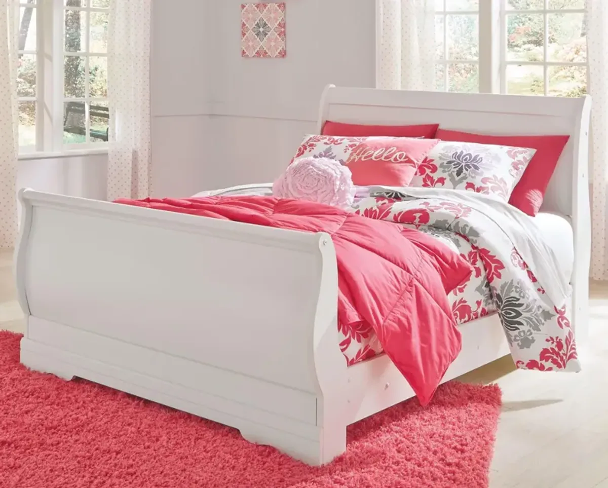 Ashley Anarasia White Full Sleigh Bed