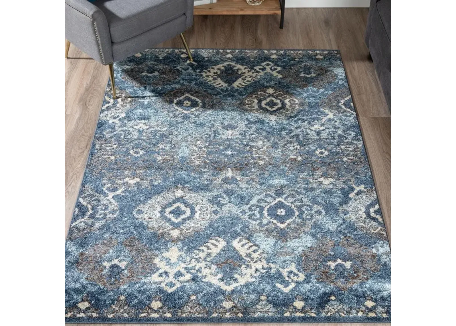 Dalyn Indigo Majesty Traditional Ornate 5'X7'Area Rug with Vintage Fade