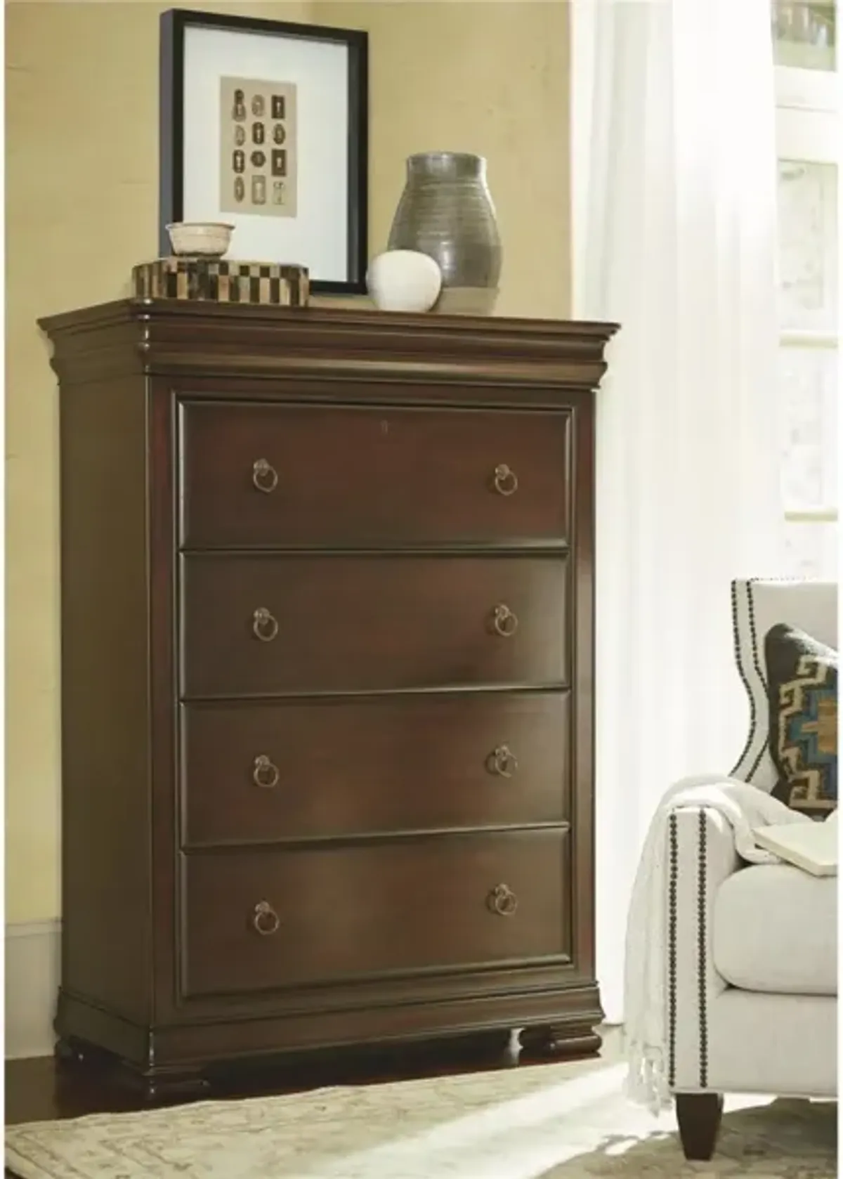 Universal Reprise Classical Cherry Drawer Chest