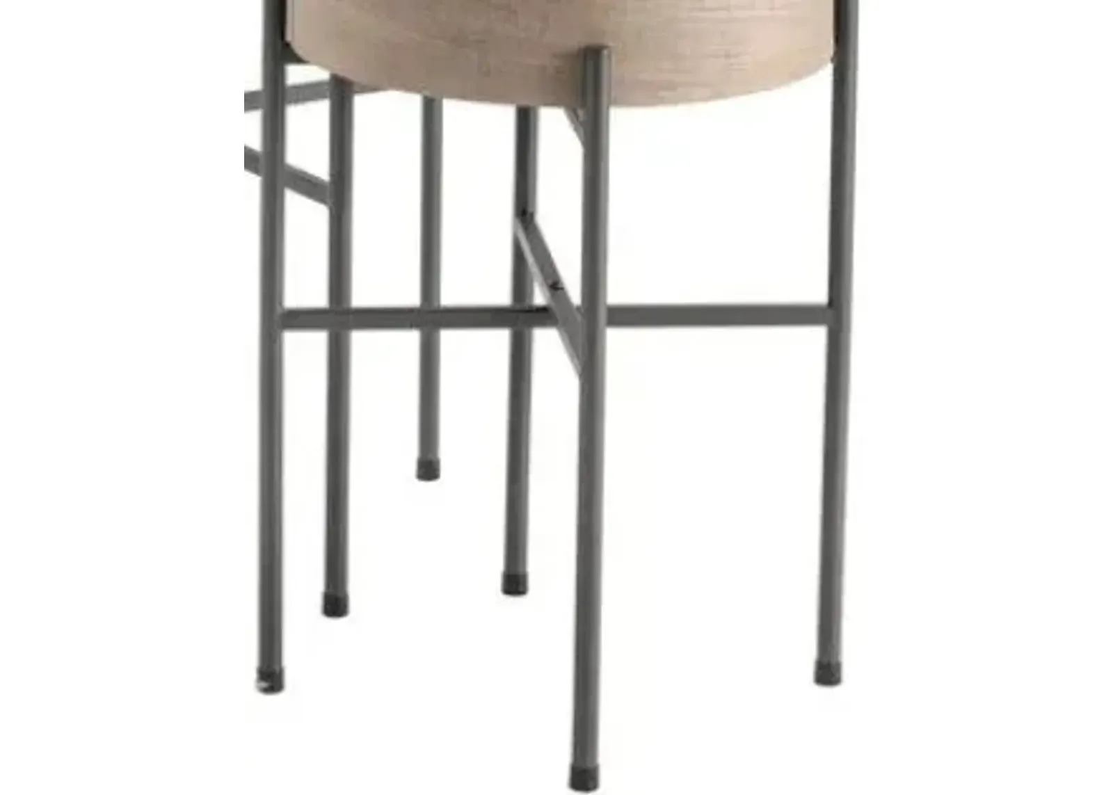 Crestview Normandy 2-Piece Gray Accent Table Set