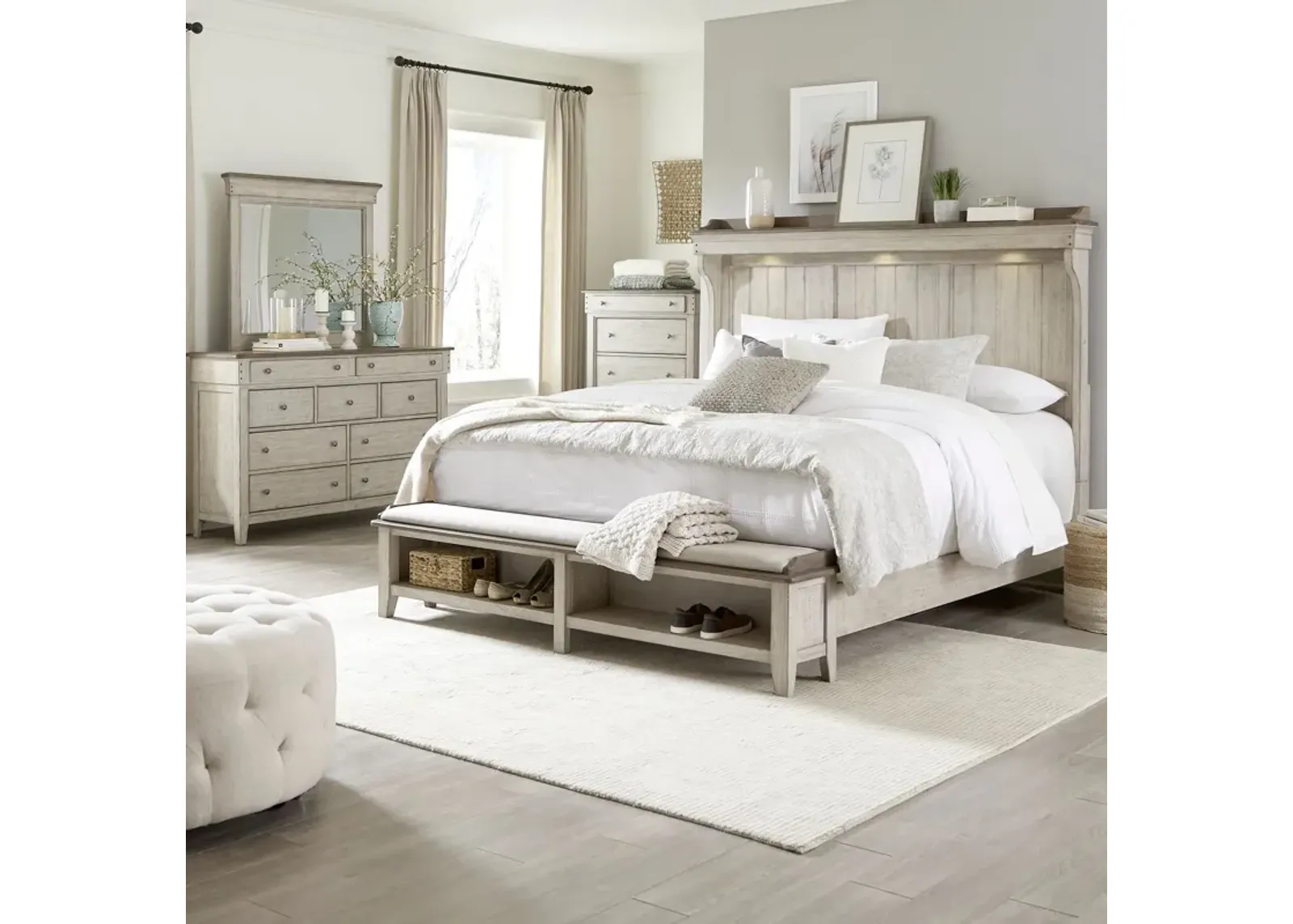 Liberty Furniture Complete Queen Bedroom Set Storage Bed, Dresser, Mirror & Chest Ivy Hollow