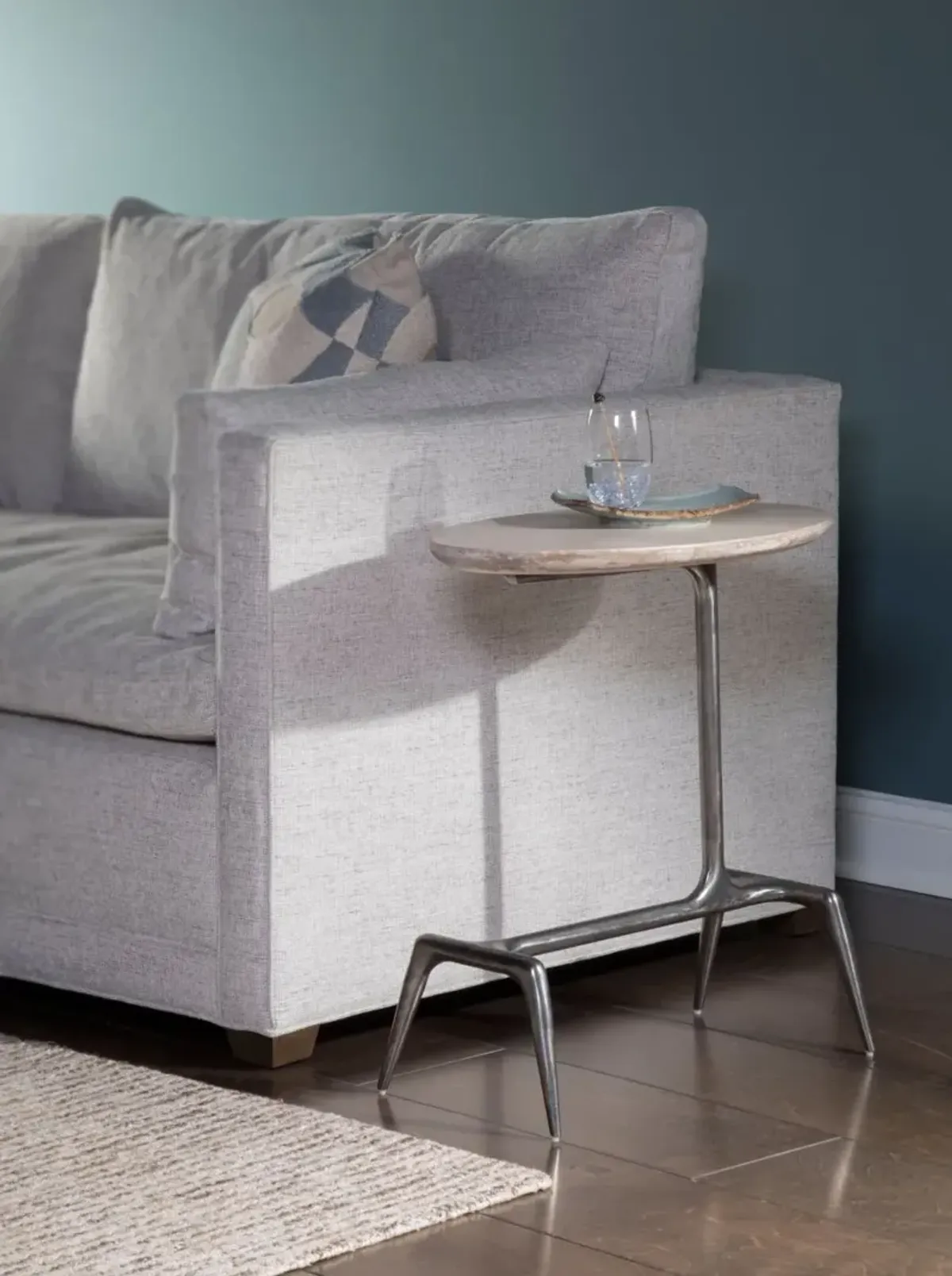 Artistica Home by Lexington Signature Designs Wilder Oval Spot Table