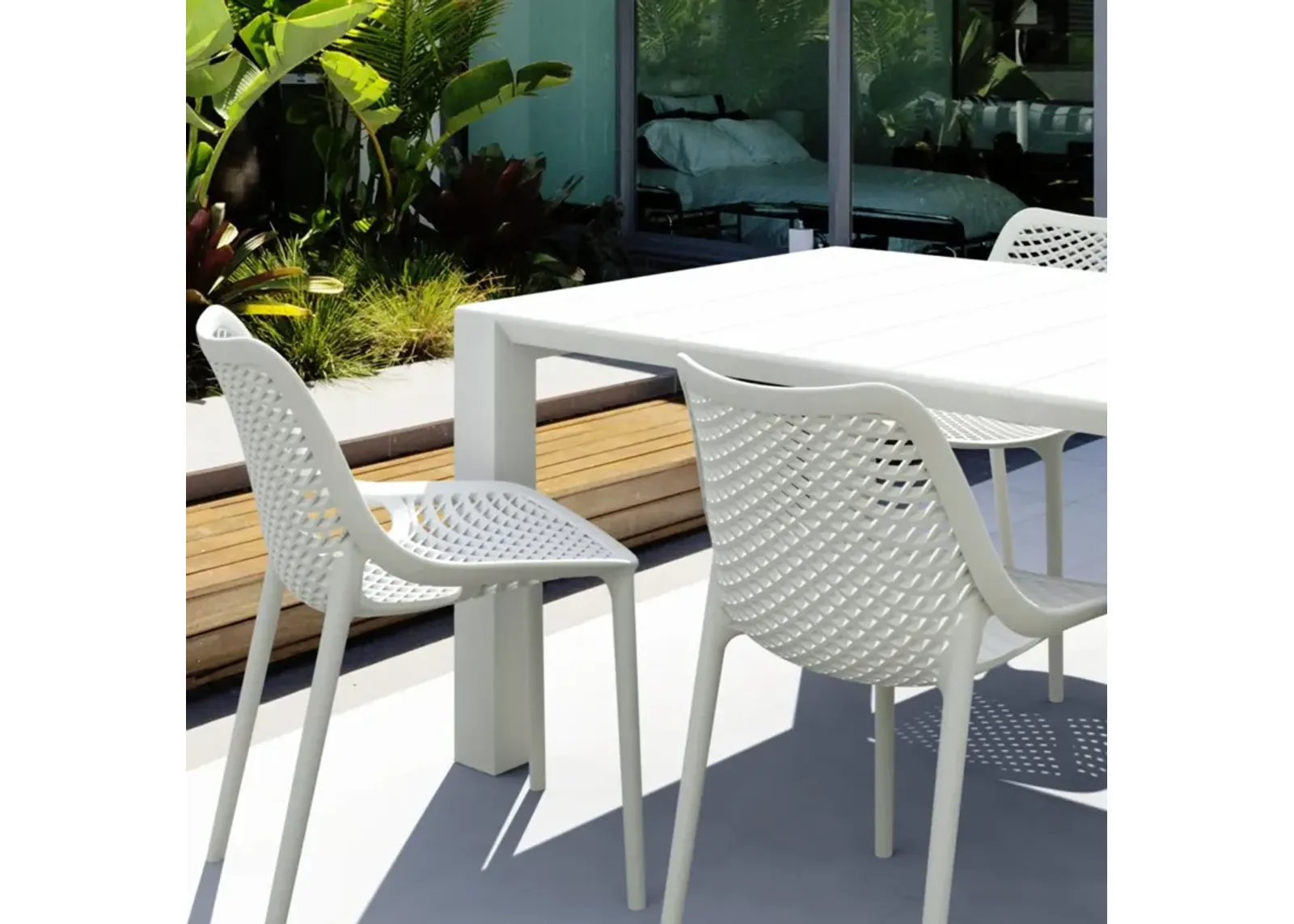 Compamia Air Extension Outdoor Dining Set 5-Piece White