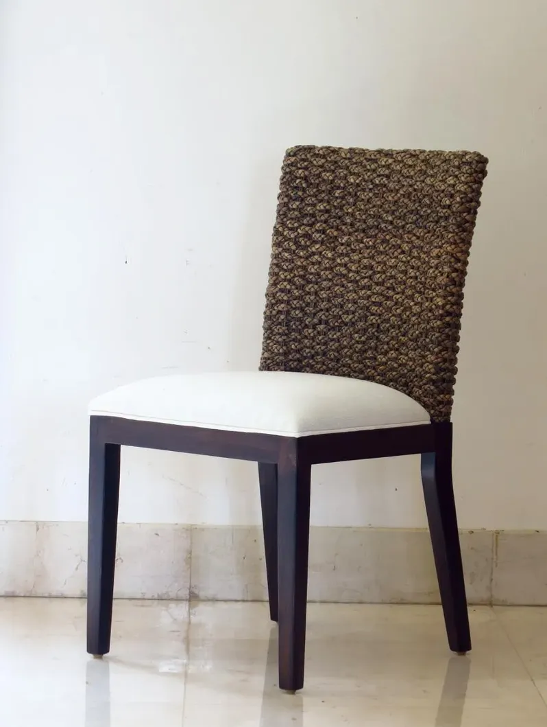 PANAMA JACK SANIBEL SIDE CHAIR W/INDOOR BEIGE FABRIC