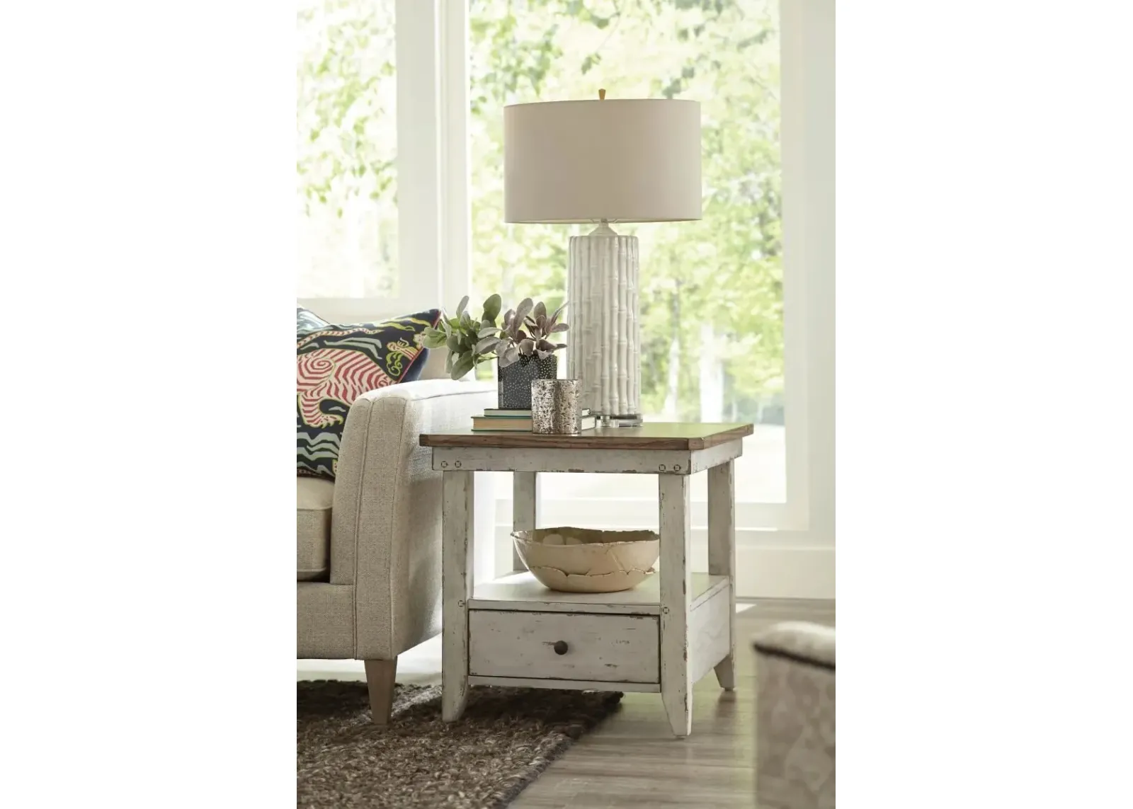 Hammary Rectangular Drawer End Table Chambers