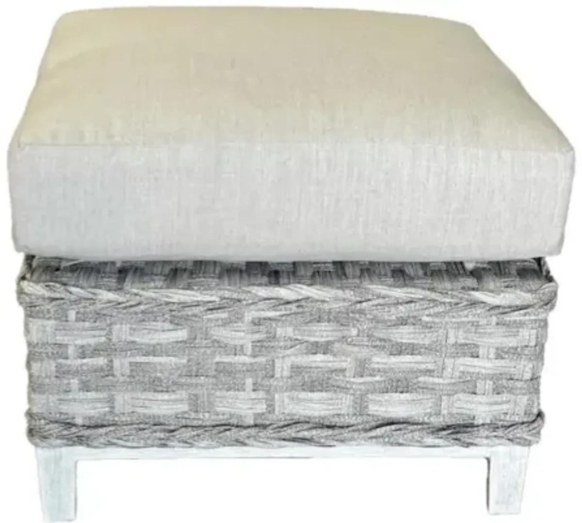 South Sea Outdoor Living Grand Isle Soft Granite Ottoman with Cast Silver Fabric