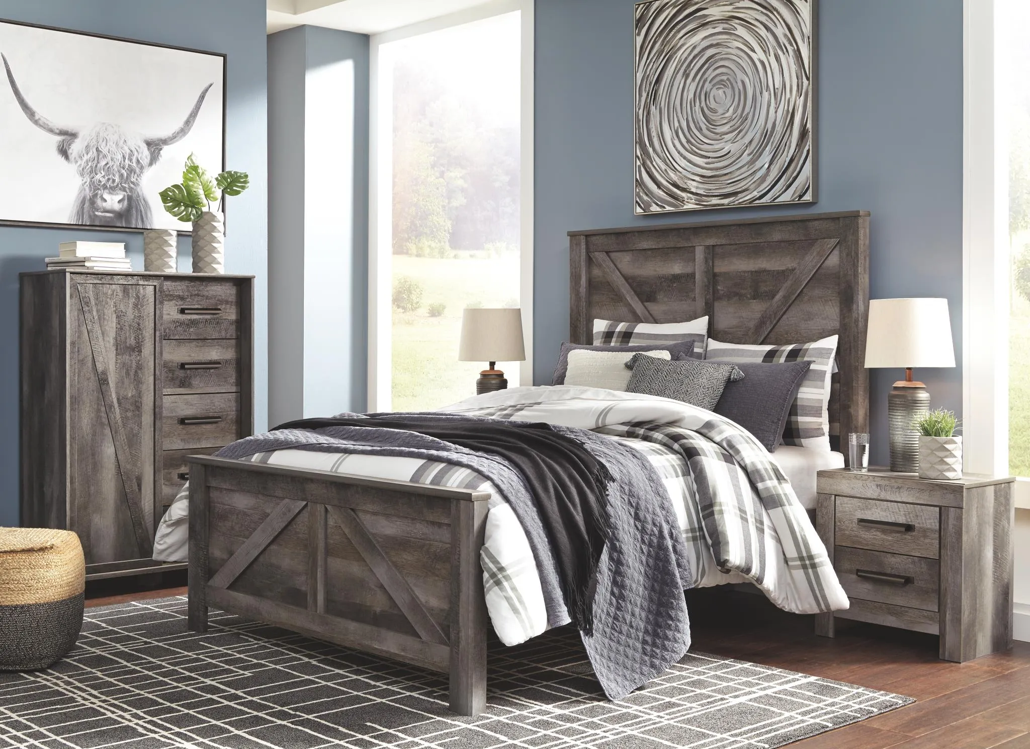 WYNNLOW QUEEN CROSSBUCK PANEL BED GRAY SIGNATURE DESIGN