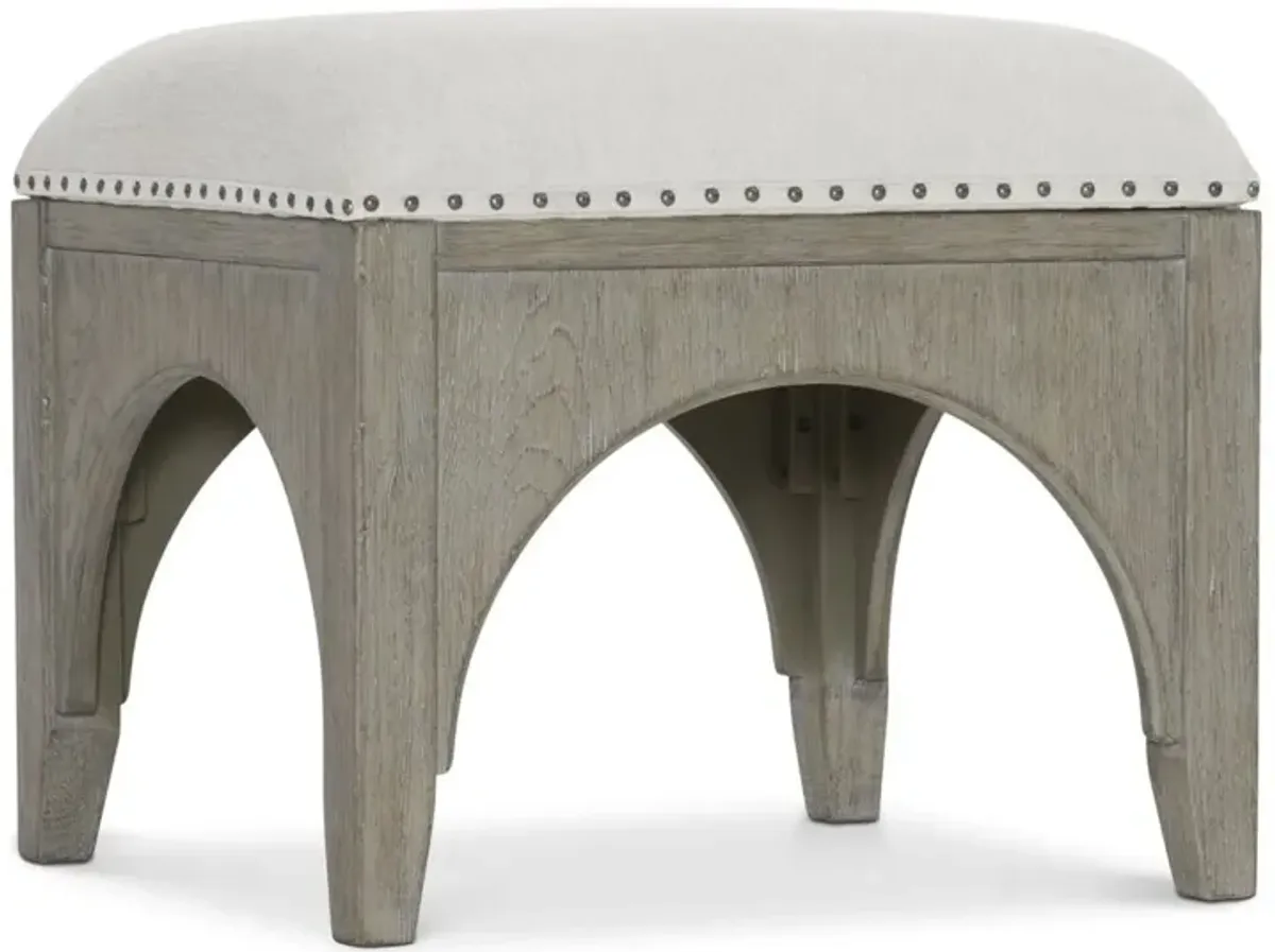 Bernhardt Albion Upholstered Bench in White Oak Finish & Nail Head Trim