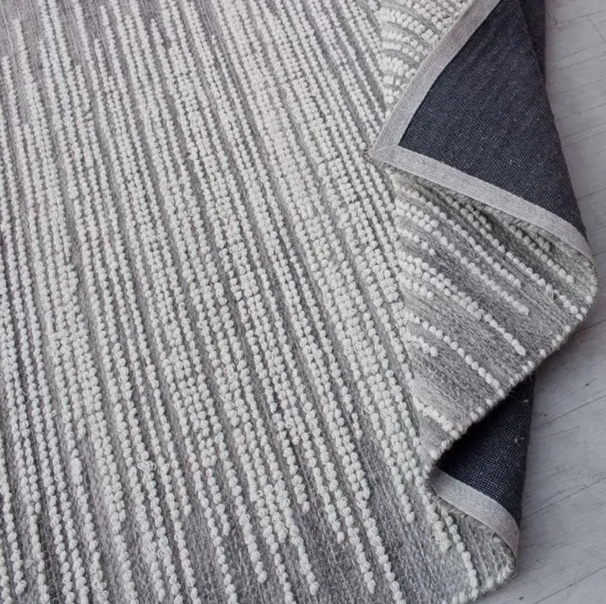 Uttermost Salida Gray/Light Gray 8 X 10 Area Rug