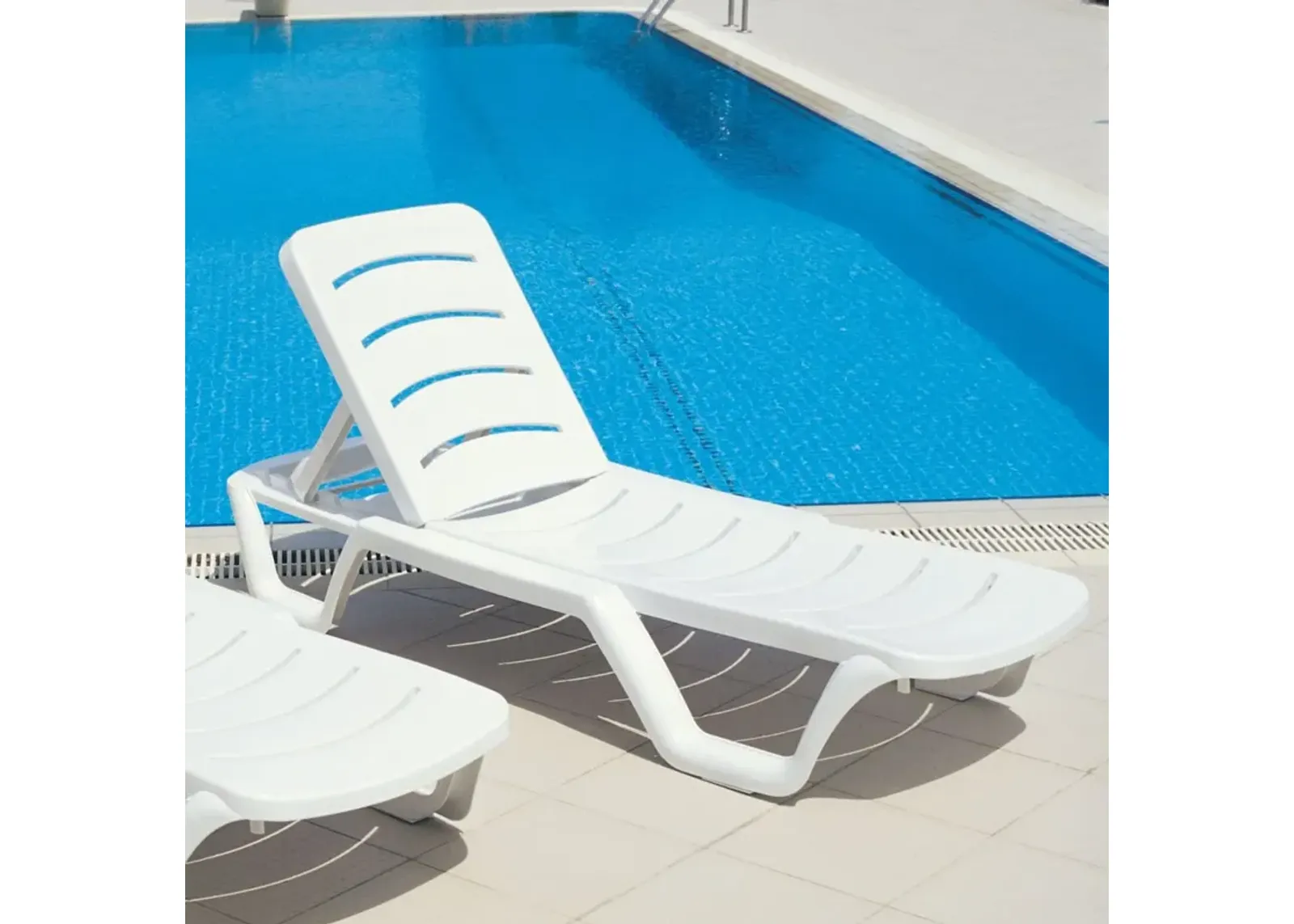 Sunlight Pool Chaise Lounge Chair White