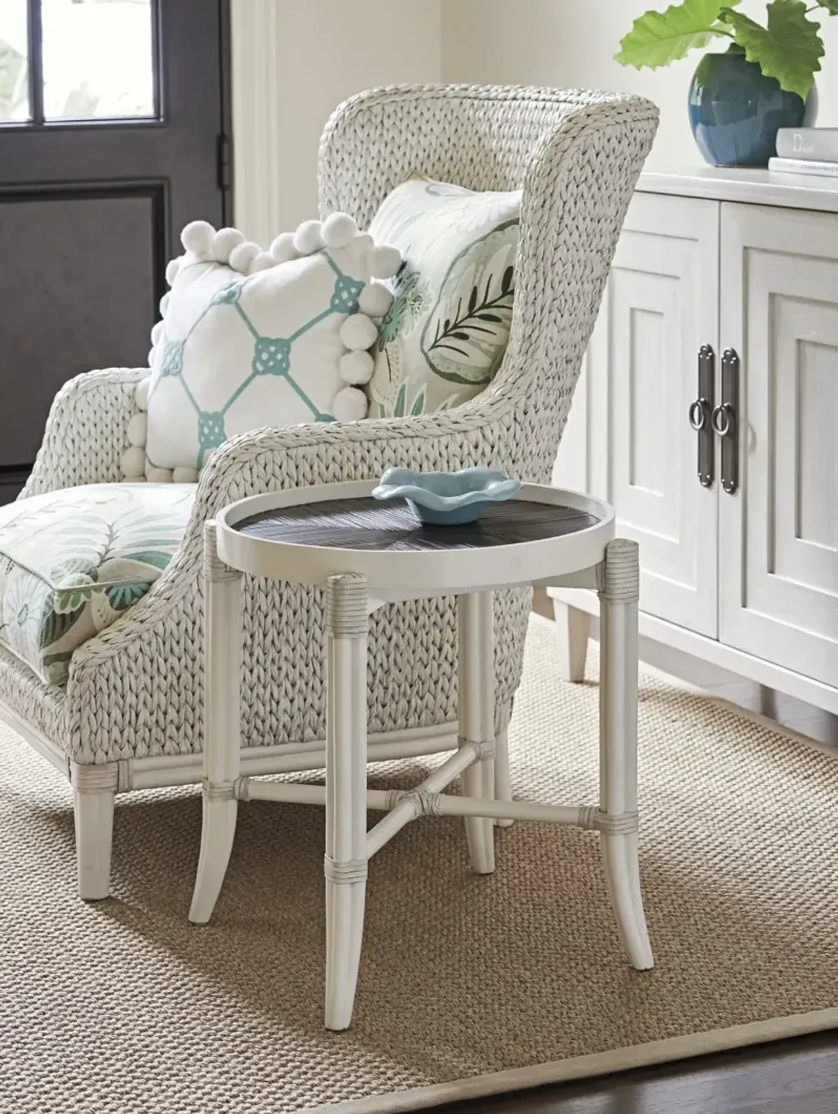 Tommy Bahama Home by Lexington Ocean Breeze Neptune Round End Table