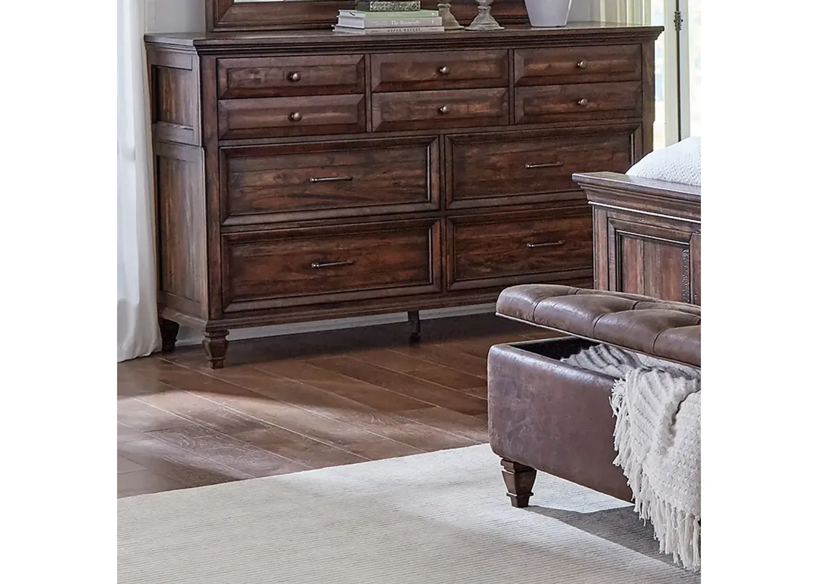 Coaster Avenue 8-Drawer Dresser Weathered Burnished Brown