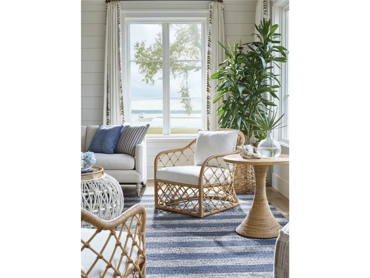 GETAWAY COASTAL LIVING HOME MIRAMAR ACCENT CHAIR