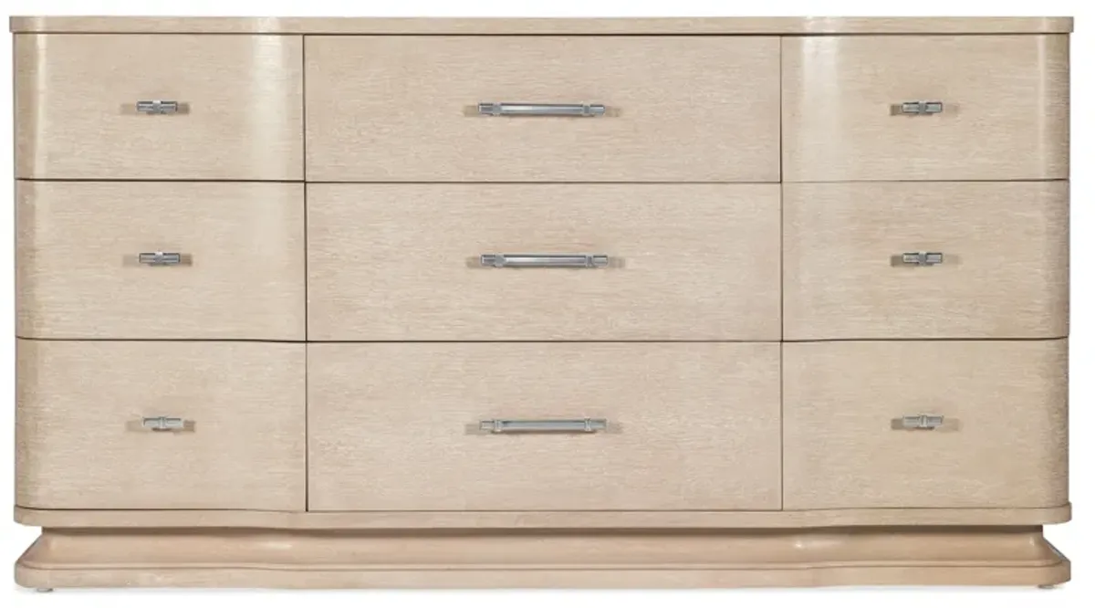 Hooker Furniture Nouveau Chic Sandstone 9-Drawer Dresser