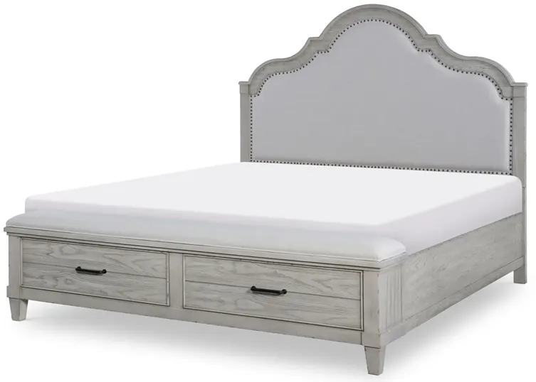 UPHOLSTERED PANEL BED WITH STORAGE FOOTBOARD CALIFORNIA KING - BELHAVEN