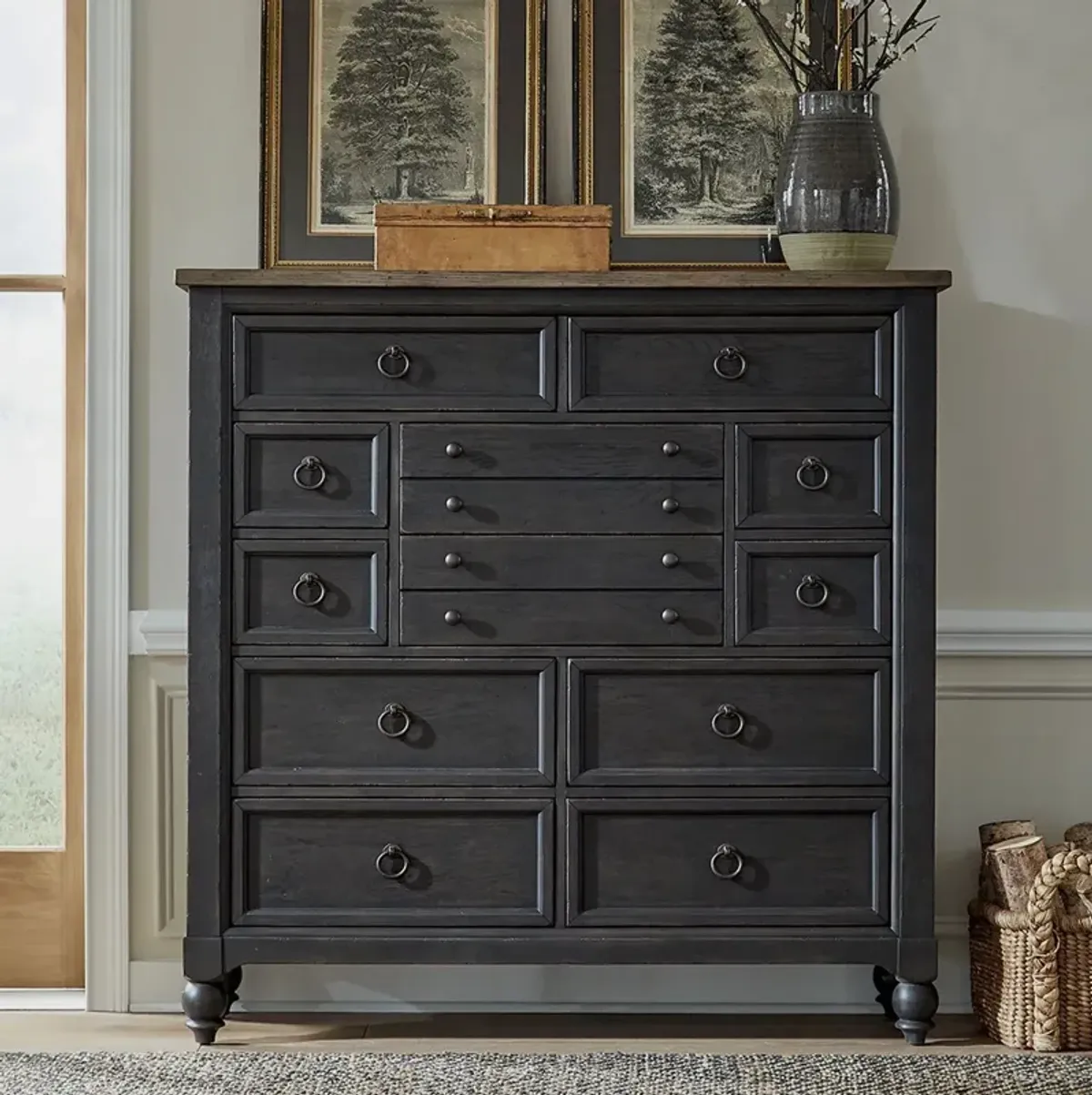 Liberty Furniture Americana Farmhouse Black/Dusty Taupe Dresser