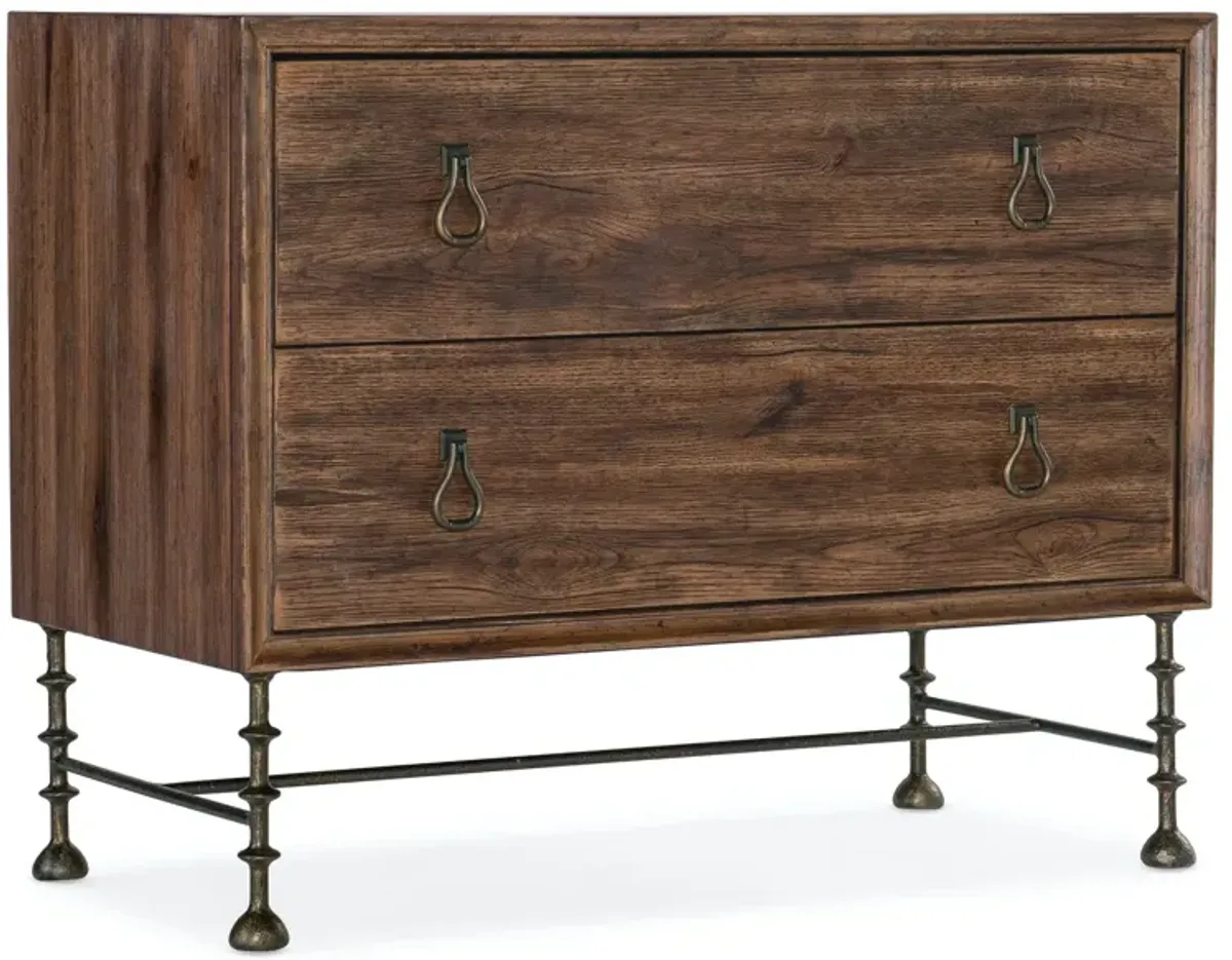 Hooker Furniture Big Sky Medium Natural Finish Bachelor's Chest