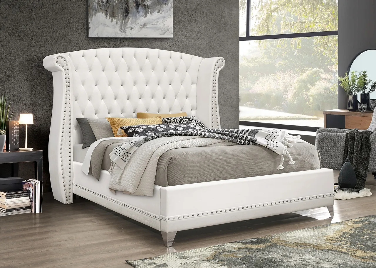 BARZINI CALIFORNIA KING UPHOLSTERED BED WHITE