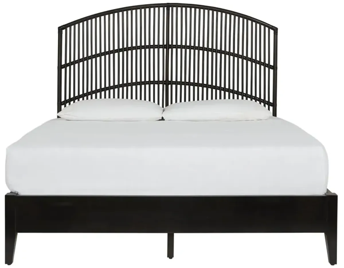 Universal Getaway Coastal Living Home Blackadore Caye Queen Bed