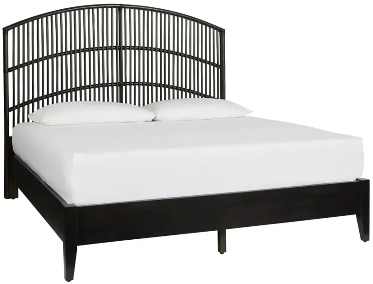 Universal Getaway Coastal Living Home Blackadore Caye Queen Bed