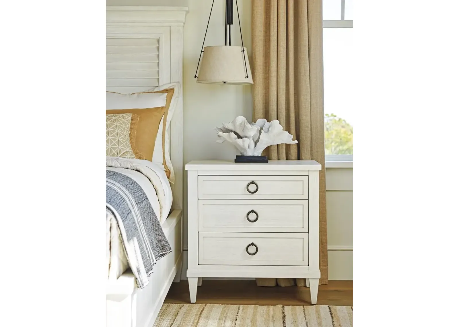 Tommy Bahama Home by Lexington Ocean Breeze Bonita Nightstand