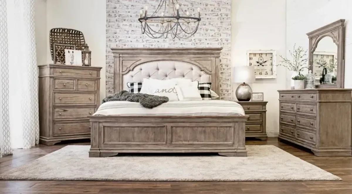 4 PIECE KING HIGHLAND PARK KING BED DRESSER + MIRROR NIGHTSTAND