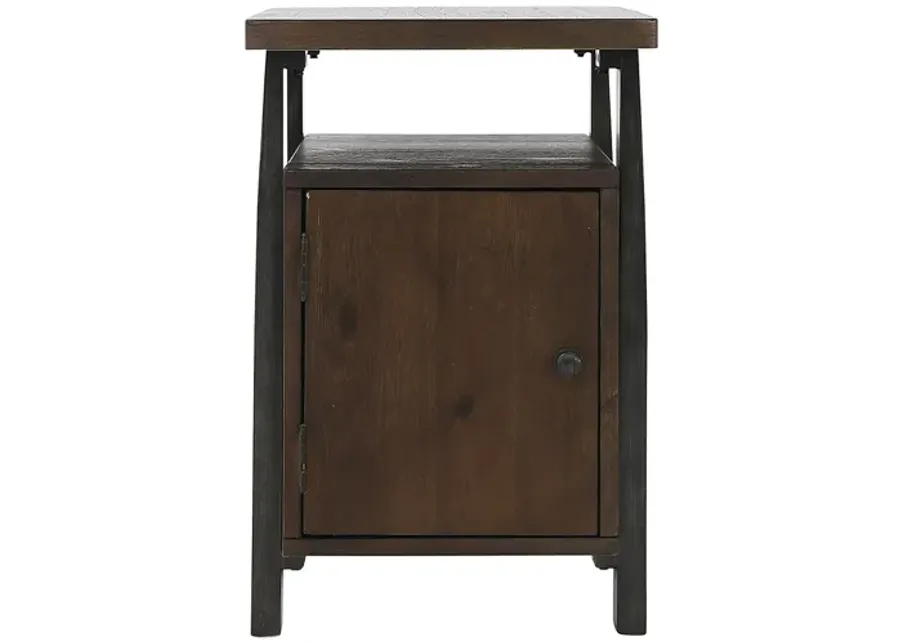 VAILBRY CHAIR SIDE END TABLE